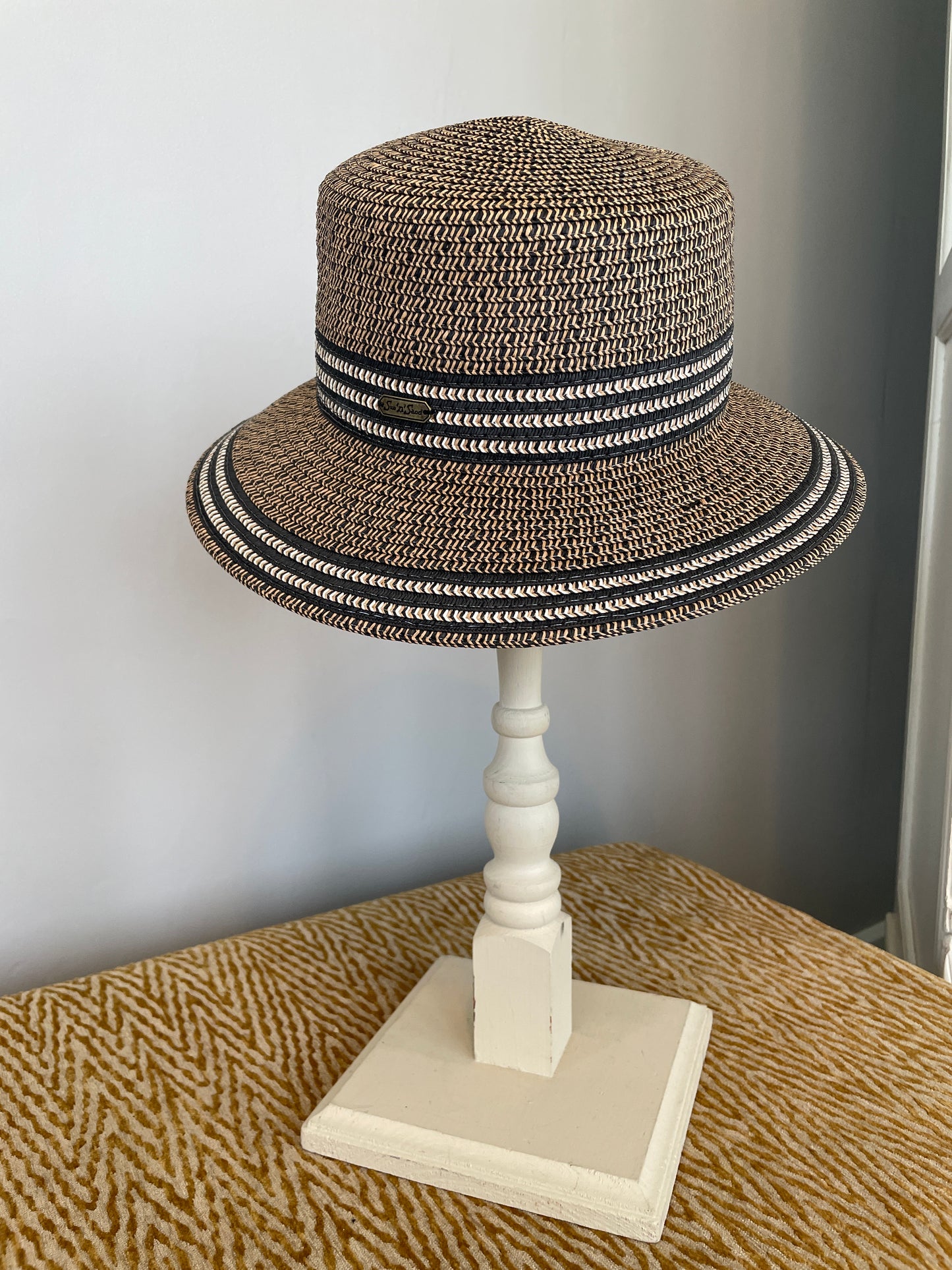 A195-3160B - 3” Brim Bucket Hat - Black