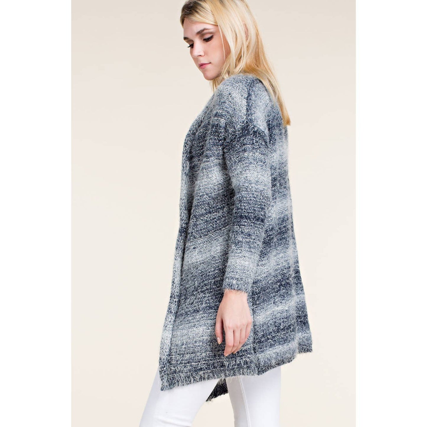 LONG SLEEVES FRINGE CARDIGAN