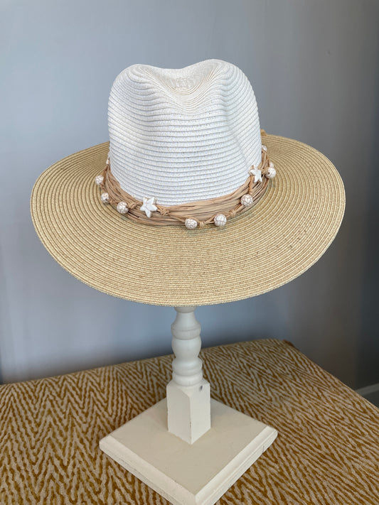 A195-3018A - 3.5” Brim Safari Hat - Natural