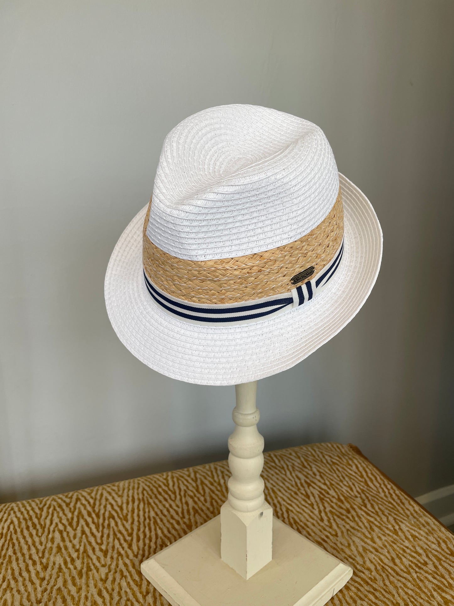 A195-2578A- 1.75” Brim Fedora Hat - White