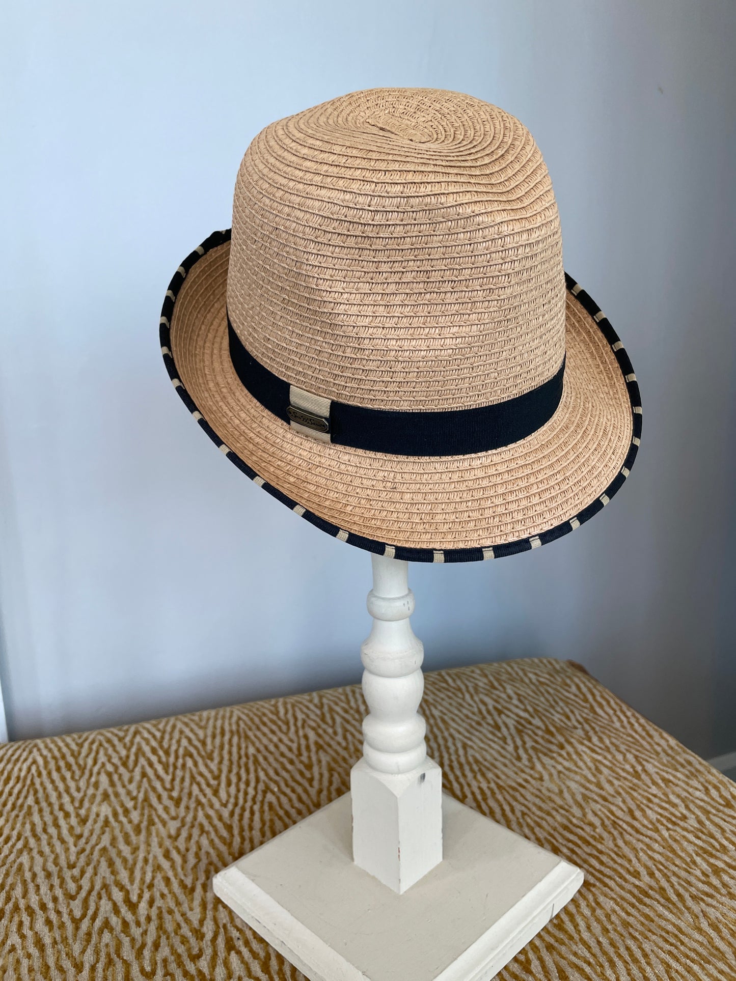 A195-3019B - 2” Brim Fedora Hat - Tan