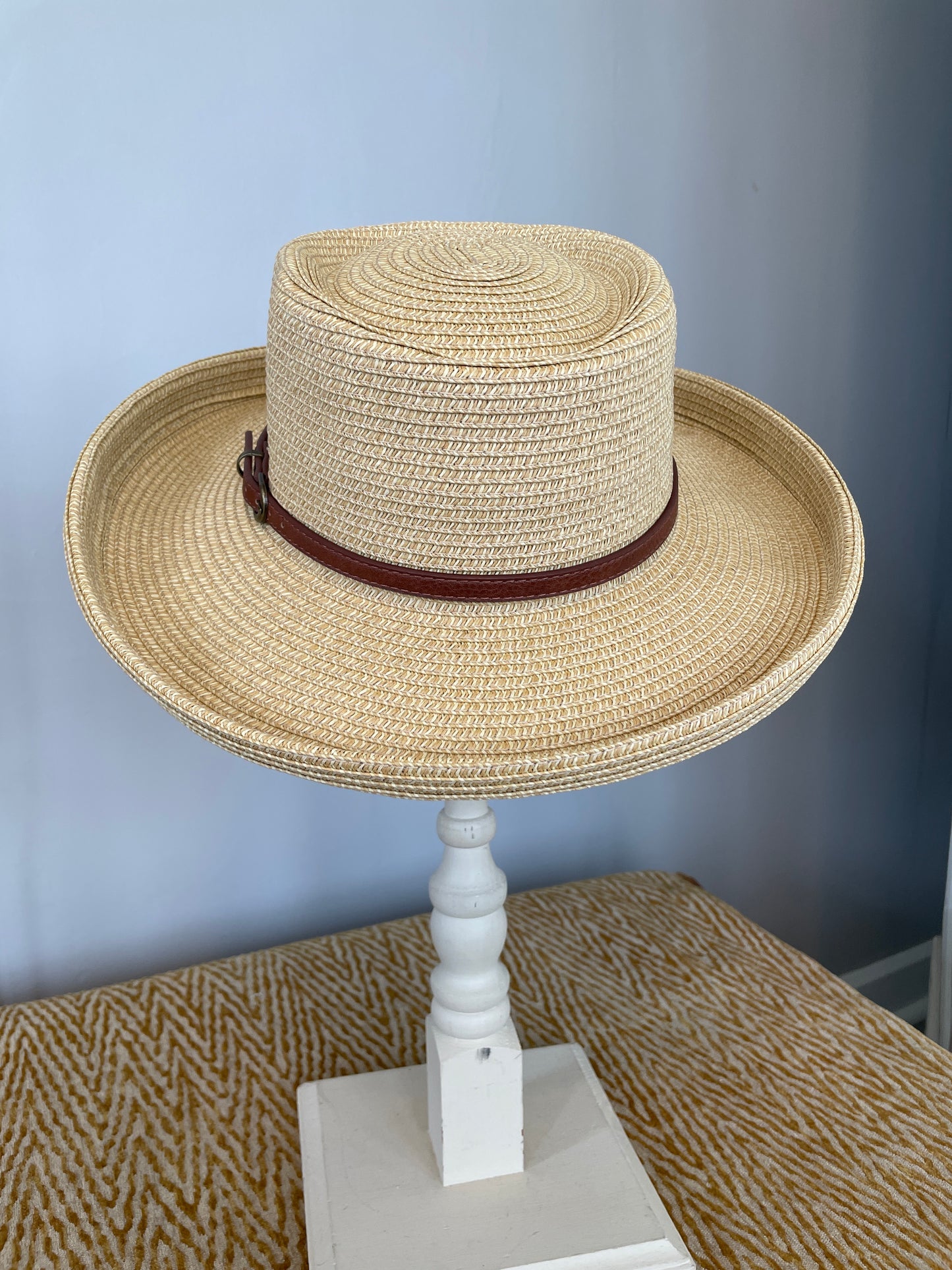 A195-2998A - 3.5” Brim Gambler Hat - Natural