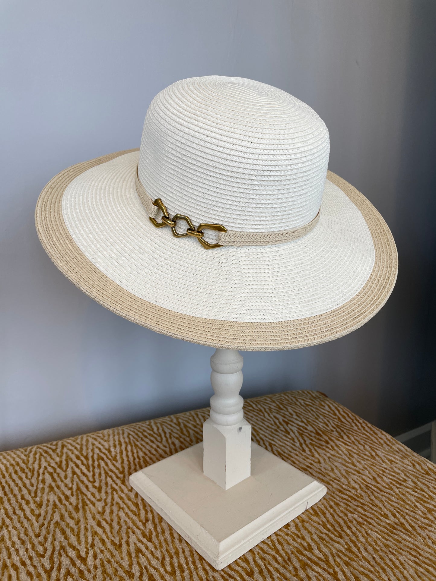 A195-3279A - 4” Brim Hat - Ivory