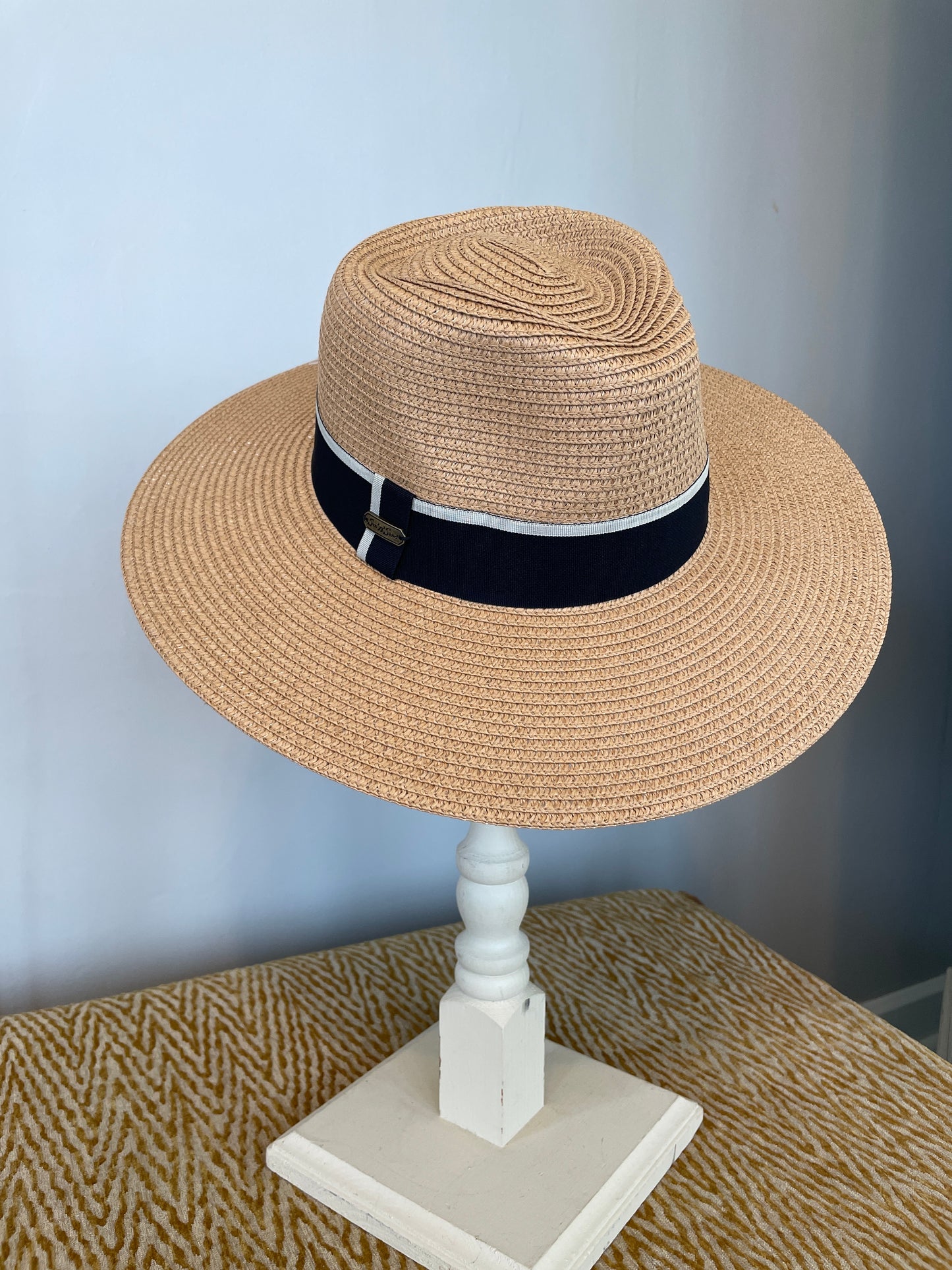 A195-3013B - 3” Brim Safari Hat - Tan