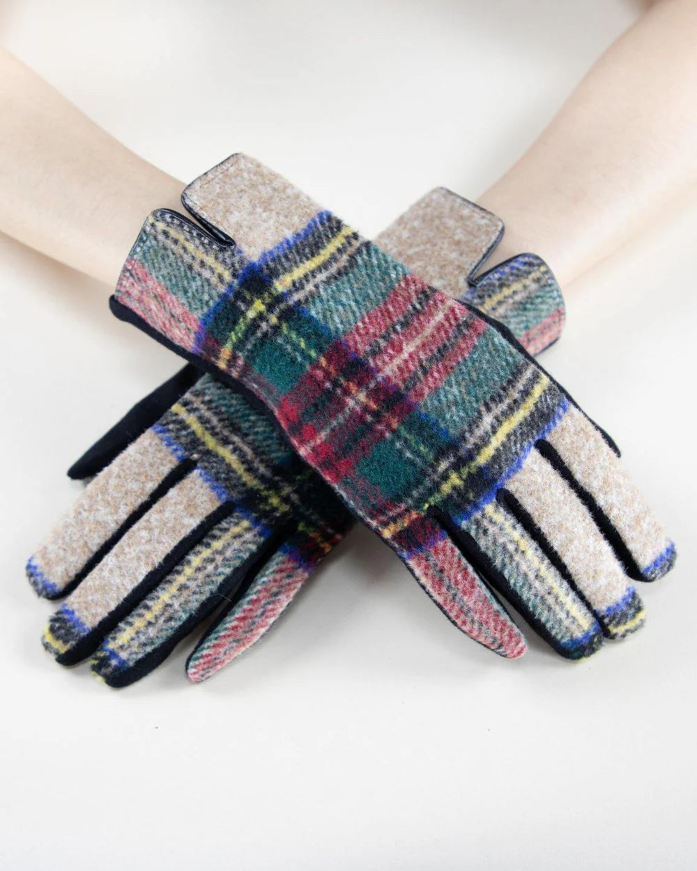 Plaidberry Gloves - Camel