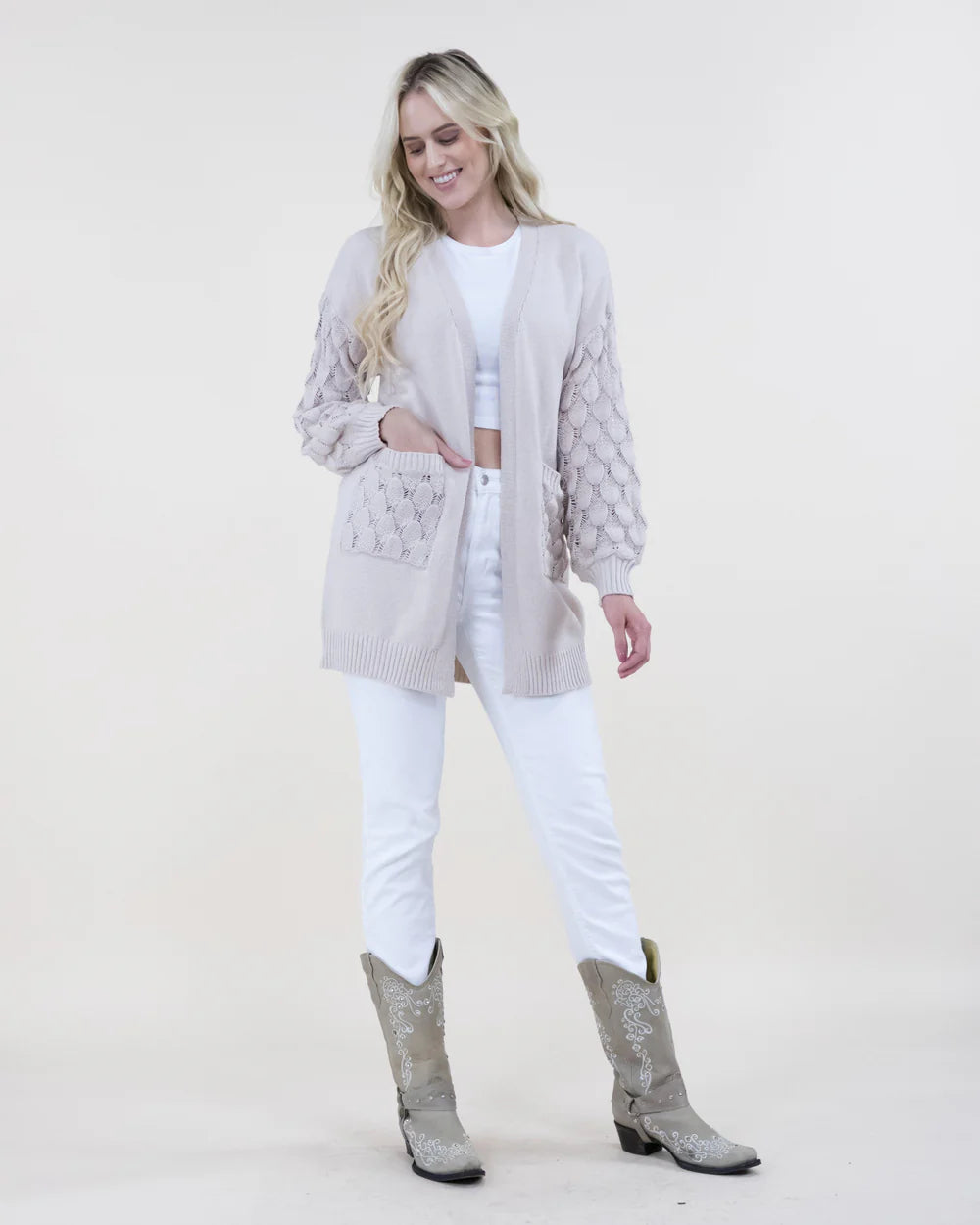 Cardigan / Pattern Knit Sleeves