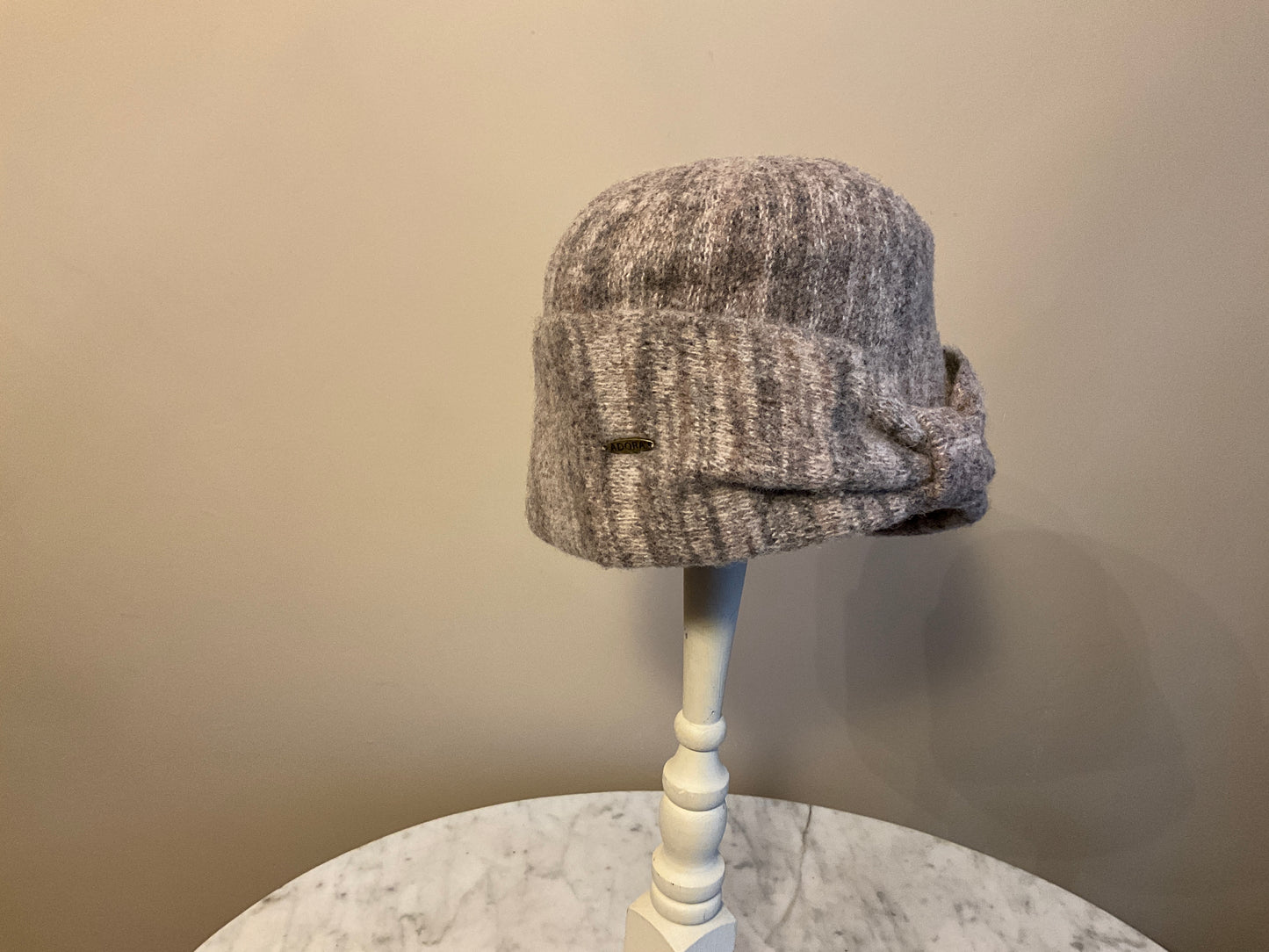 A195-AD1342B - Tan 100% Wool Turban